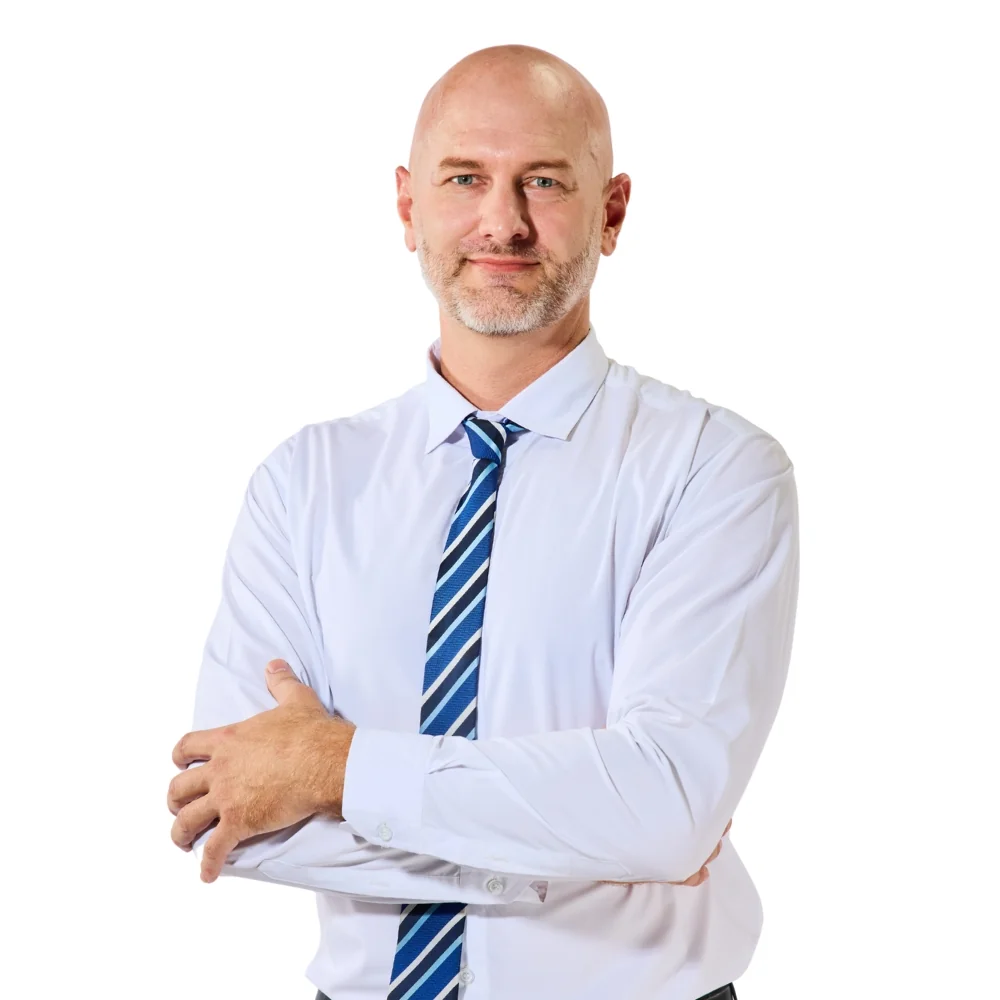 Thầy NICHOLAS MICHAEL ALEXAKIS